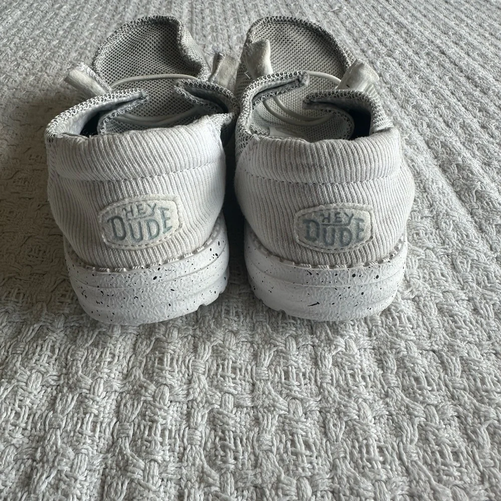 New Hey Dude Wendy Womens size‎ 8 Comfort Shoes Gray White